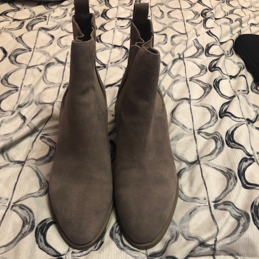Gap high heel booties